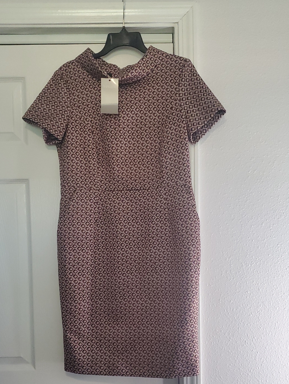 NWT MADELEINE Mode Geometric Print Shift Dress Size 10 Cowl Neck Premium German